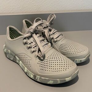 Crocs LiteRide Camo Pacer Lace Up Sneaker Shoe Green/Gray Comfort Women Size W8